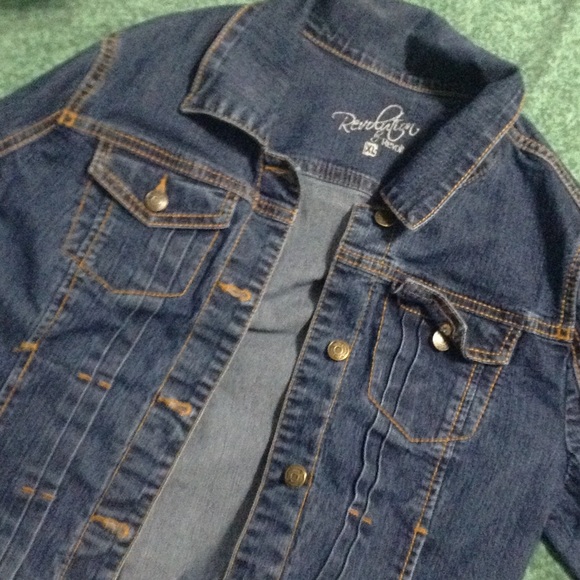 BLUE DENIM JEAN JACKET - Picture 1 of 3